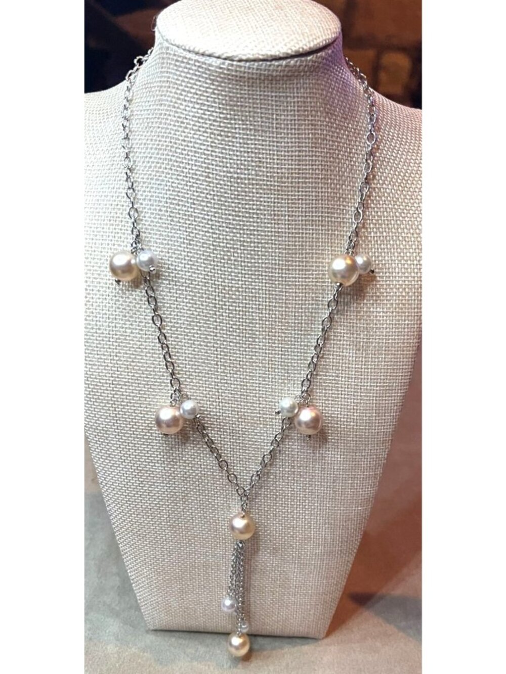 Vintage Y2K Silver Tone Pink White Faux Pearl Lariat Style Station Necklace